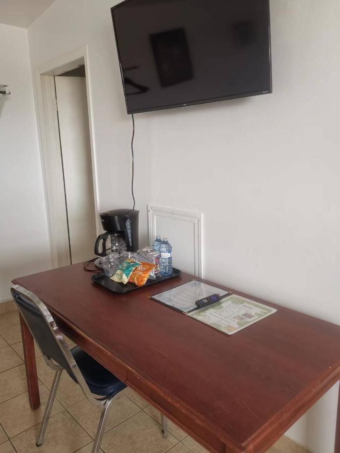 Dundurn Motel מראה חיצוני תמונה